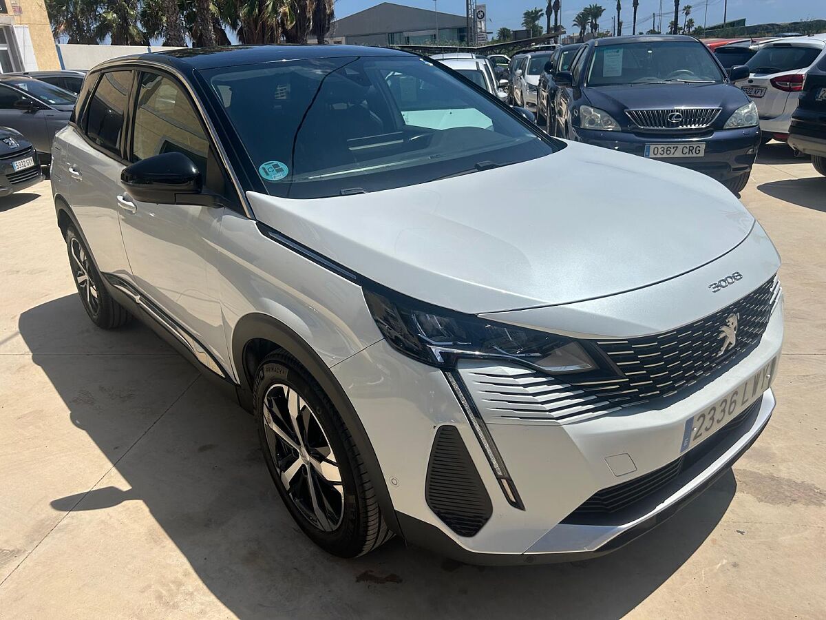 PEUGEOT 3008 ALLURE 1.5 BLUE HDI AUTO SPANISH LHD IN SPAIN 91000 MILES 2022